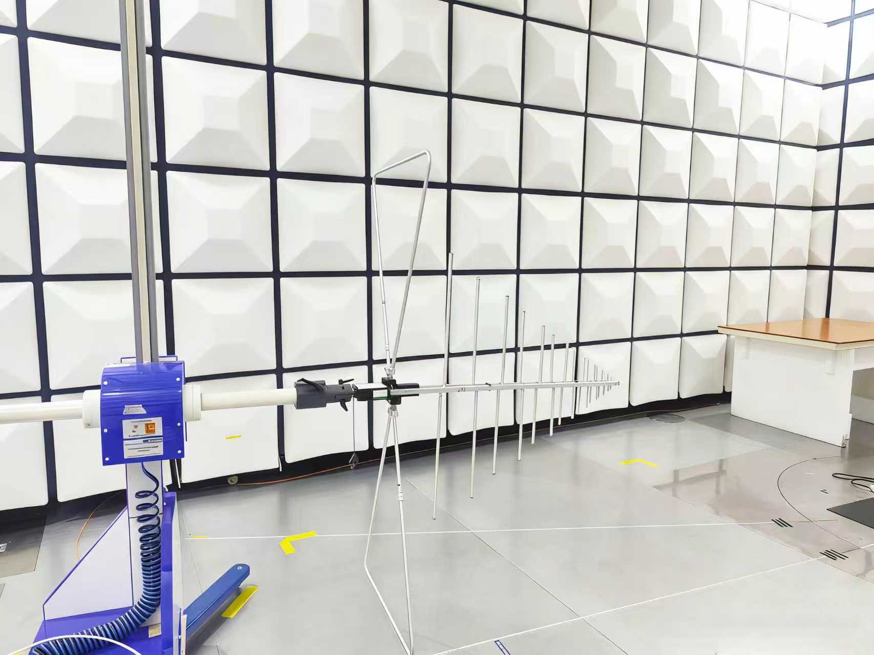 微波辐射防护服屏蔽性能测试仪